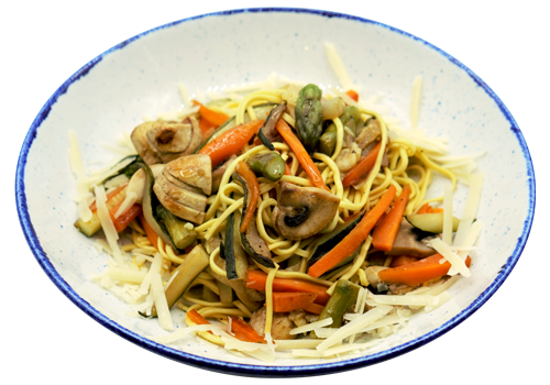 Spaghetti con verduras a la brasa y parmesano